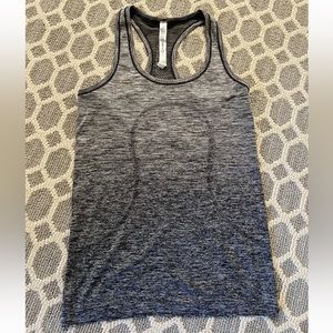 Lululemon Swiftly Tech ombré gray grey Tank Top size 6 perfect condition